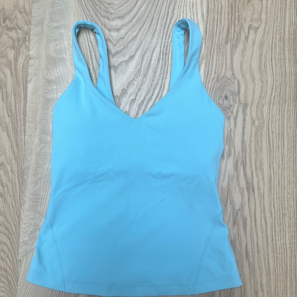 Very rarely worn! Very good quality.
Selling this because it was the wrong size!